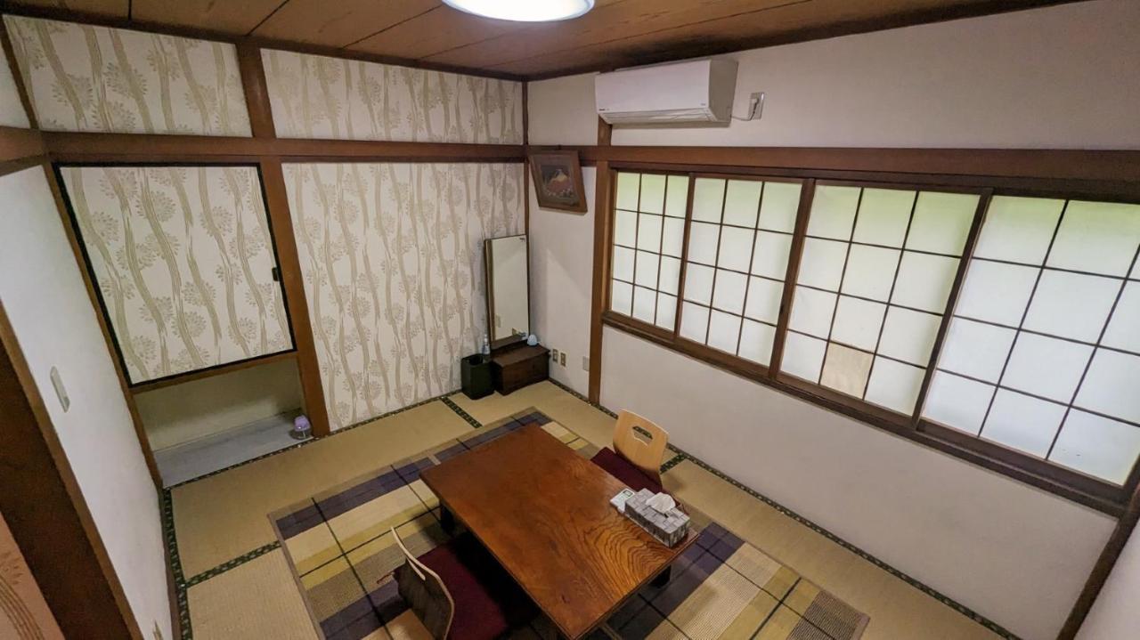 Guest House Edge Hakone Esterno foto